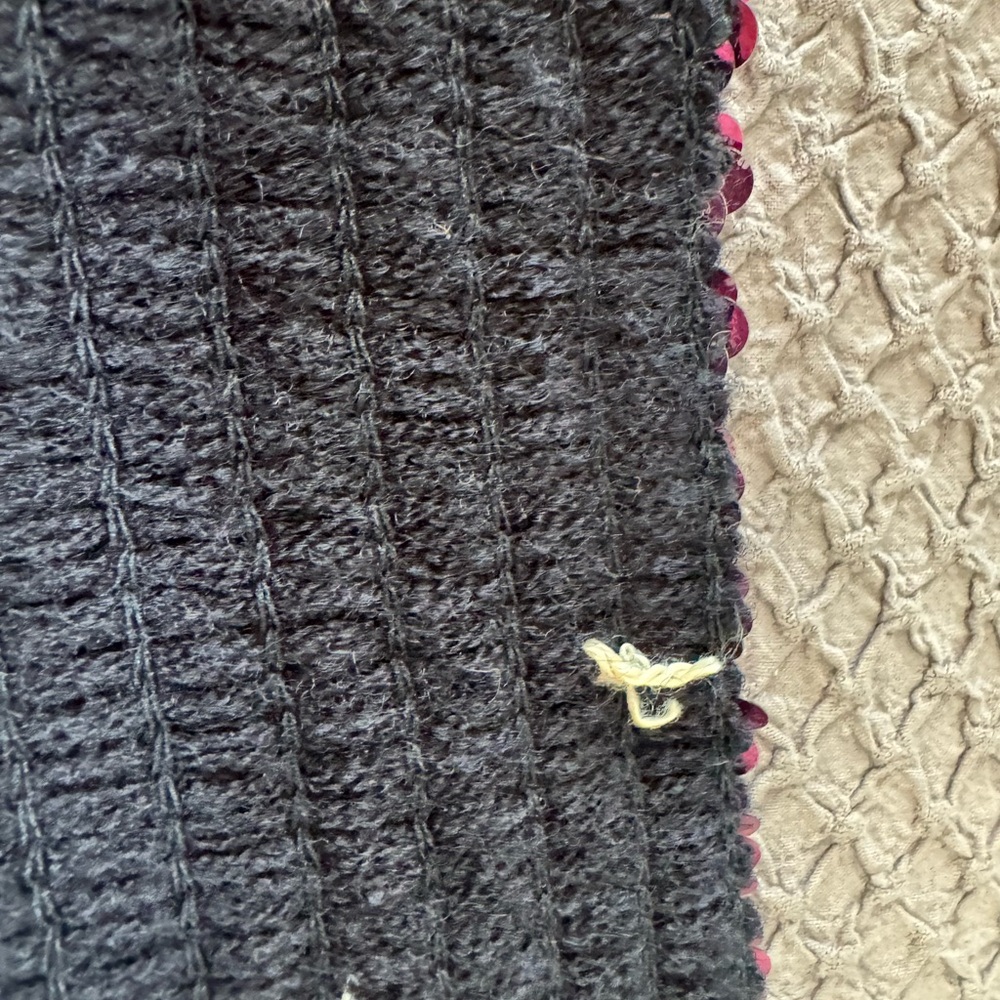 Vintage sequins mini skirt in EUC - Picture 9 of 9